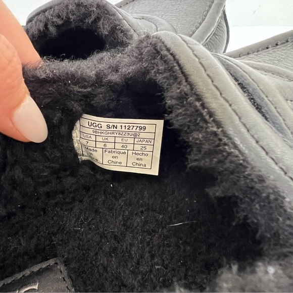 NWOB Telfar x UGG Men’s Loafers Slippers House Shoes in Black - Picture 7 of 9